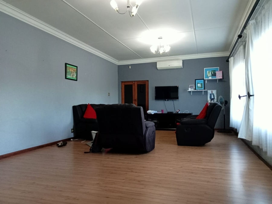 3 Bedroom Property for Sale in Haven Hills Eastern Cape
